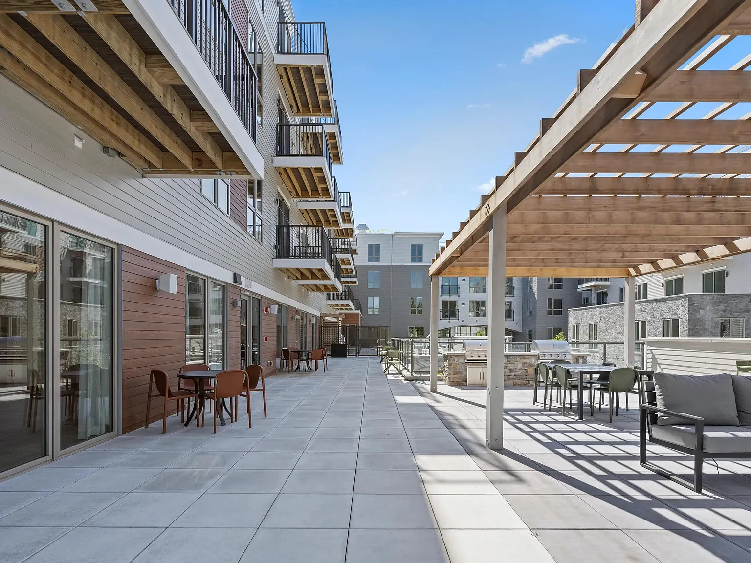 Modera Newton — Photo 4
