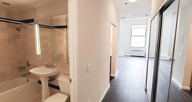 Rented by New York Residence | media 36