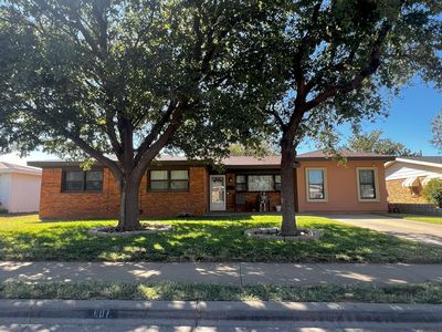 807 NW 12th Pl, Andrews, TX, 79714