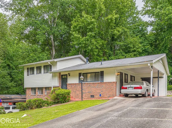 2865 Baker Ridge Dr NW, Atlanta, GA 30318