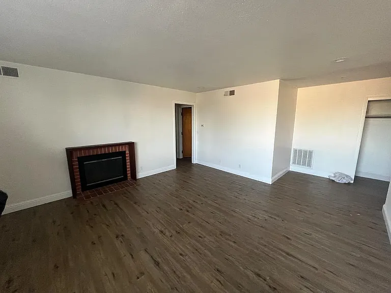 3704 Bonnie Ln #2 — Photo 7