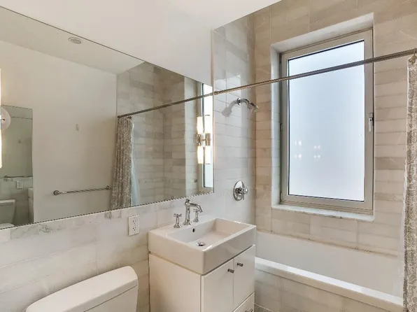 635 West 42nd Street image 7 of 30