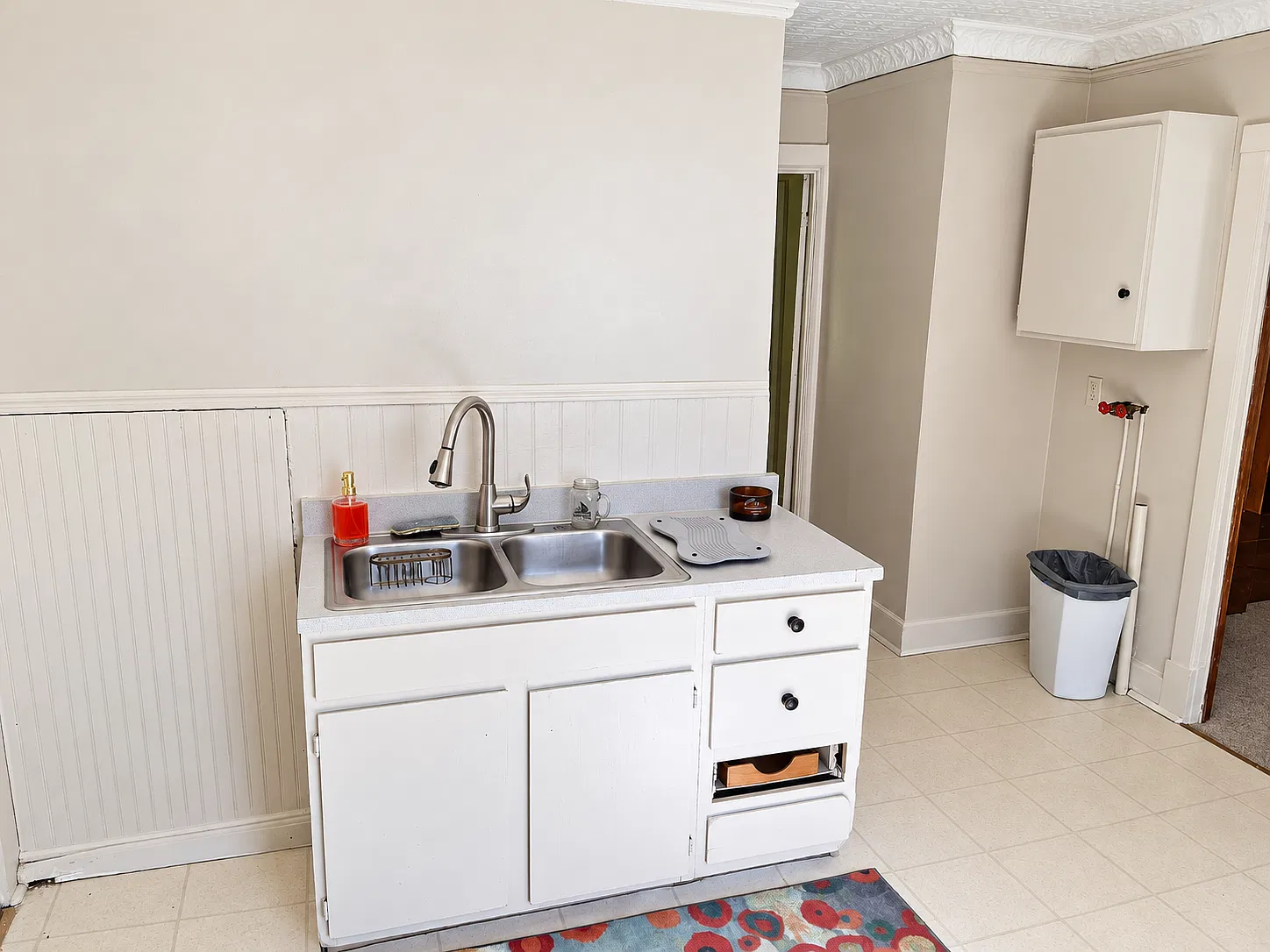 3 bed, 1100 sqft, $2,000 — Photo 4