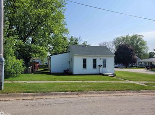 1413 8th Ave, Eldora, IA 50627