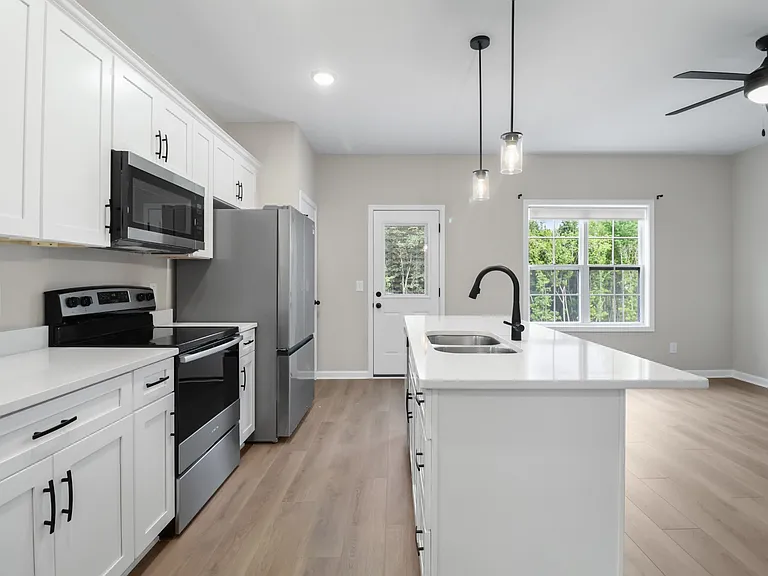 409 Cook Dr #B — Photo 10