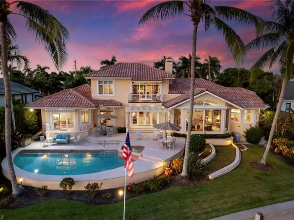 400 Spring Line DR, NAPLES, FL 34102