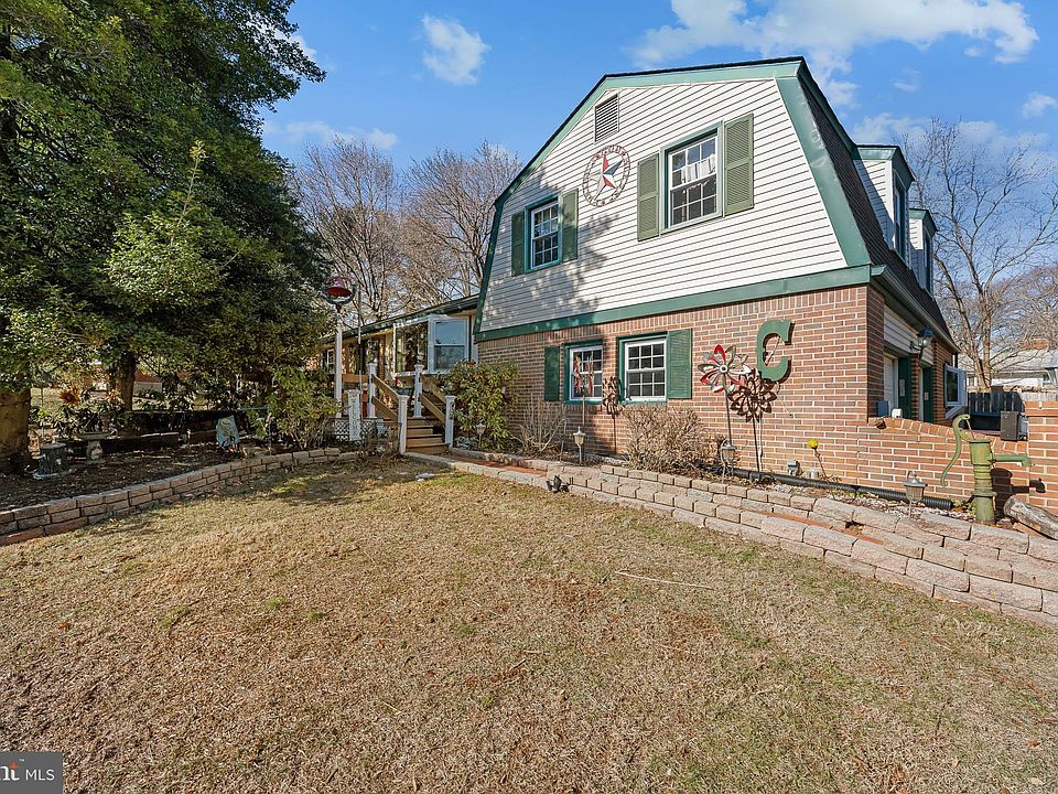 1st image of 3 Hillvale Cir