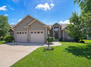 2210 Timberstone Dr, Elkhart, IN 46514