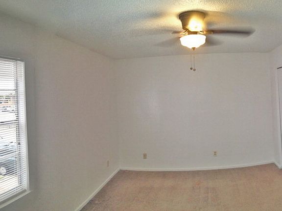 3rd image of 4707A Shadylane Dr