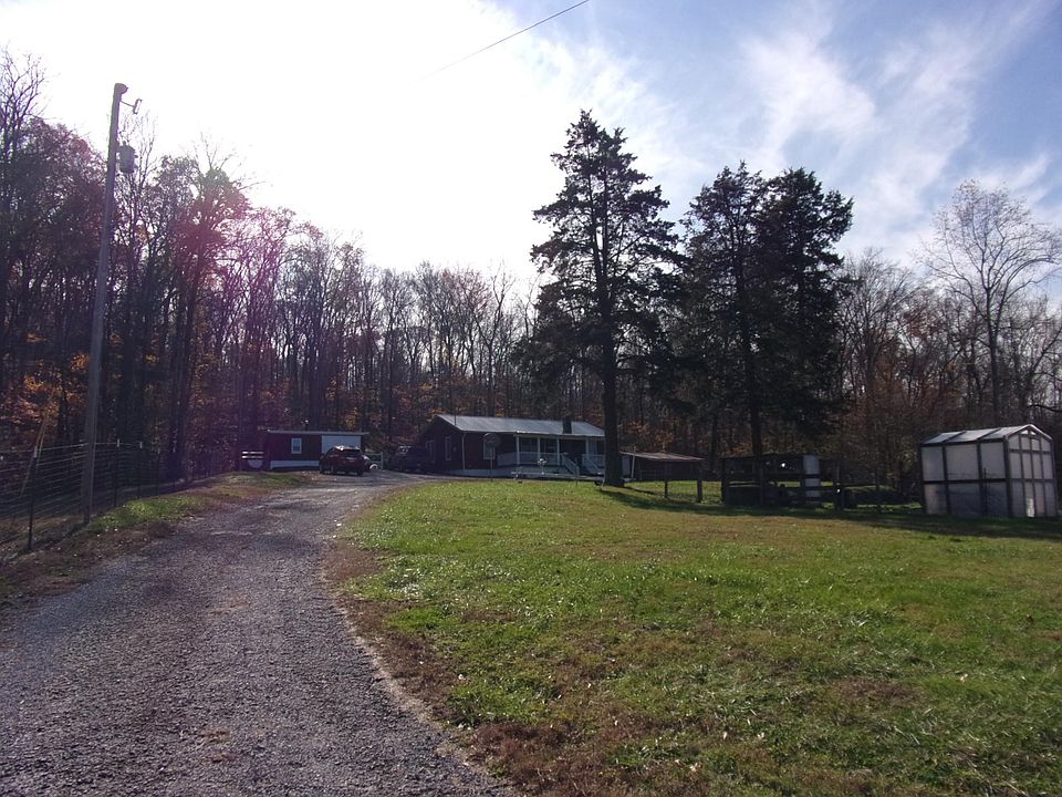 1st image of 690 Owens Dr
