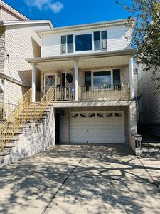 27 W 42nd St, Bayonne, NJ, 07002