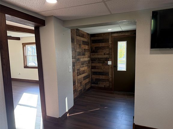 5th image of 436 East Md Street