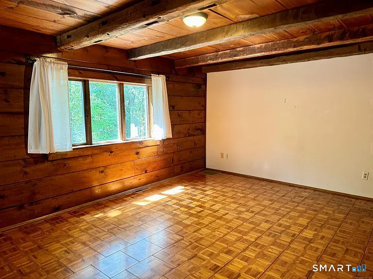 166 Harvey Rd — Photo 14