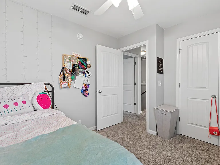 3213 Mapleside Ln — Photo 21