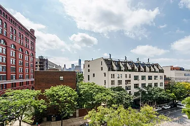 Rented by Hecht Group