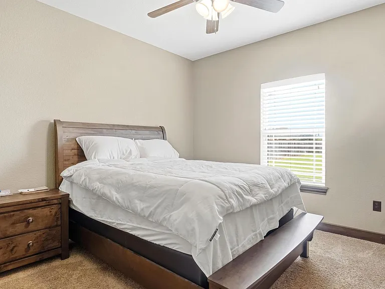 133 Prairie Creek Way — Photo 32