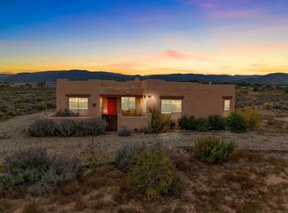 9 Calle Del Sol, Ranchos De Taos, NM 87557