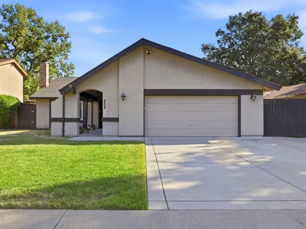 3009 Nikol St, Sacramento, CA 95826