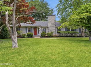 7302 Boxwood Rd, Graymoor Devondale, KY 40222
