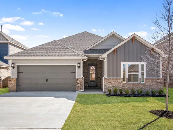 3100 Aidyn Ct, Yukon, OK 73099