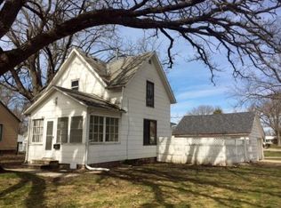 314 7th Ave N, Clear Lake, IA 50428