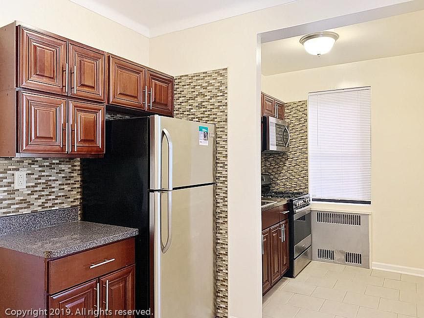 1st image of 9036 149th St APT 2E