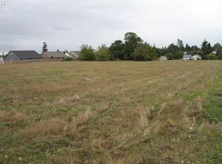 708 N 4th St, Carlton, OR