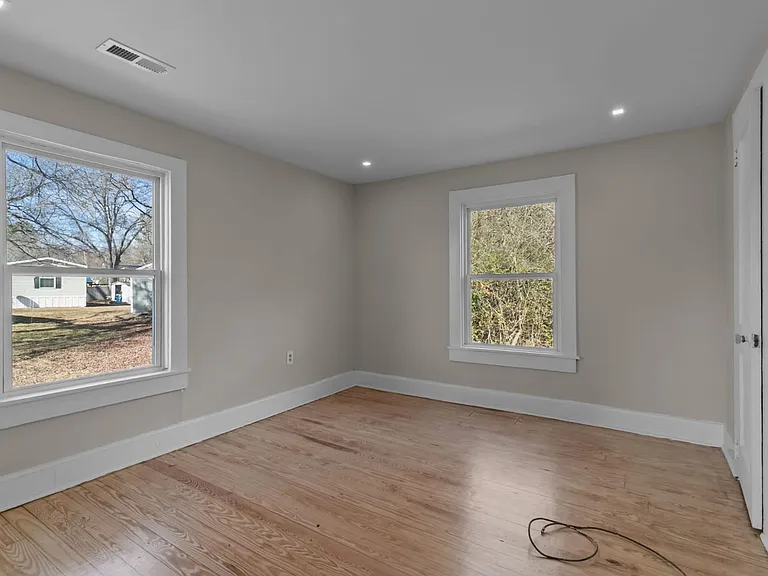 610 Wondertown Dr — Photo 6