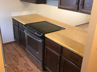 2 bedroom town home close to Iowa State University, Ames, IA 50014