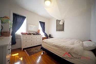 Rented by Metropolitan Realty