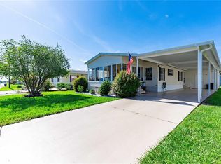 36646 Grace Ave, Zephyrhills, FL 33542