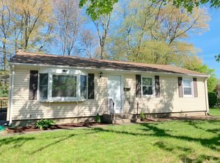 53 Standish St, Enfield, CT 06082