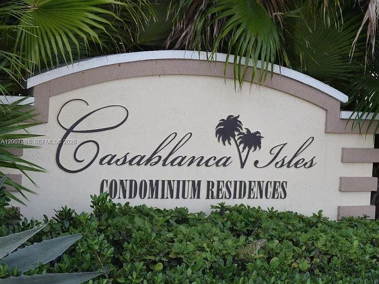 815 W Boynton Beach Blvd #14-102 — Photo 1