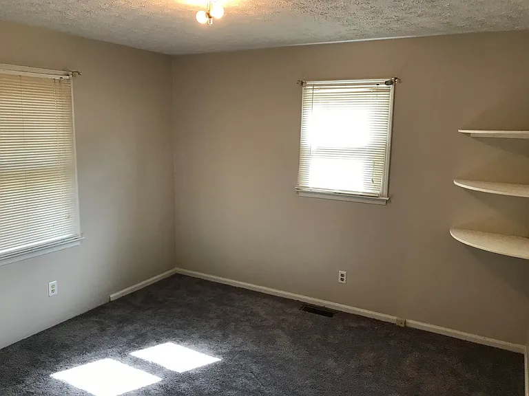 113 Springside Ct — Photo 14