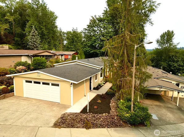 17367 Woodcrest Drive NE, Bothell, WA 98011