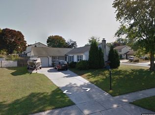 87 Argyle Ave, Blackwood, NJ 08012