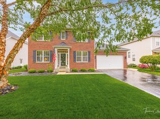 725 Delacourte Ave, Bolingbrook, IL 60490