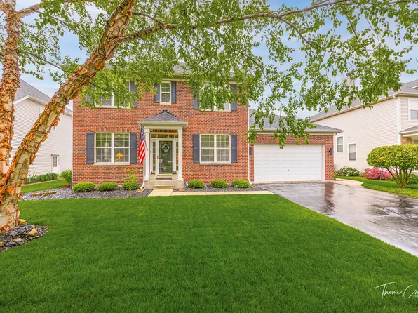725 Delacourte Ave, Bolingbrook, IL 60490