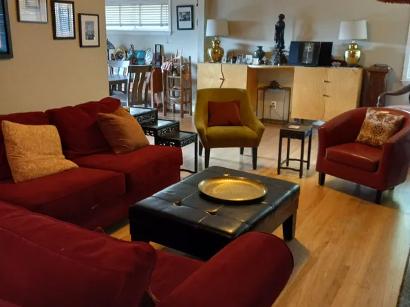 4719 Hillside Dr, Castro Valley, CA 94546