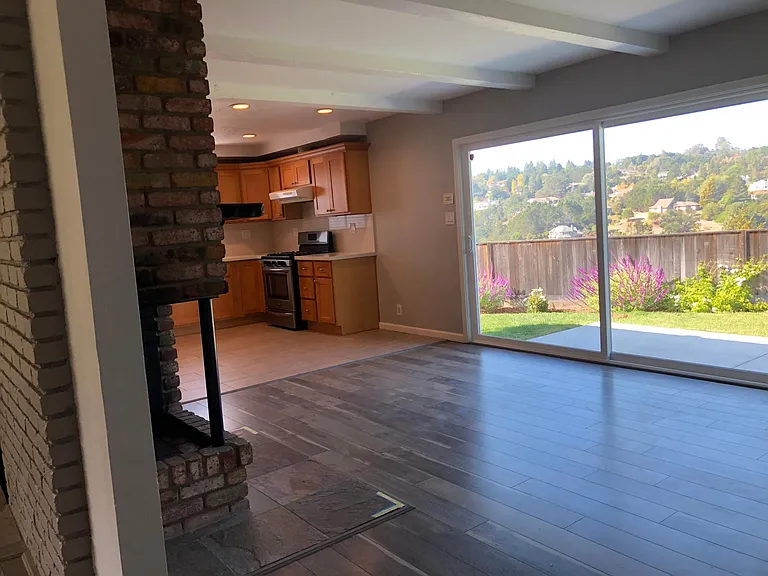 1342 Rainbow Dr — Photo 8