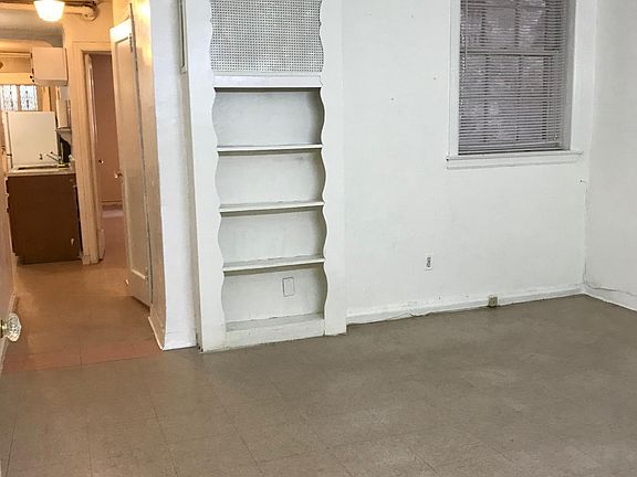 4th image of 36 Bay 28th St #1
