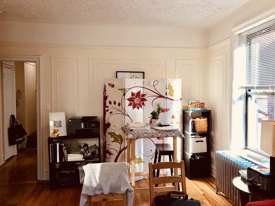 1st image of 4325 44th St APT A9
