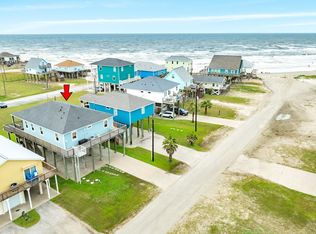 12888 Buccaneer Pkwy, Freeport, TX 77541