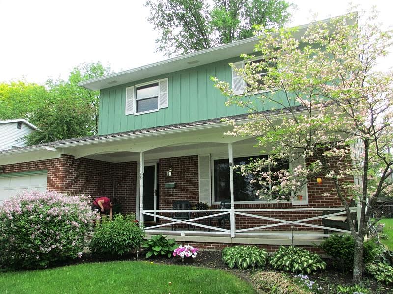 1st image of 1833 Walden Dr