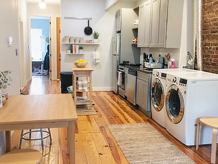276 Van Buren St #3A — Photo 3