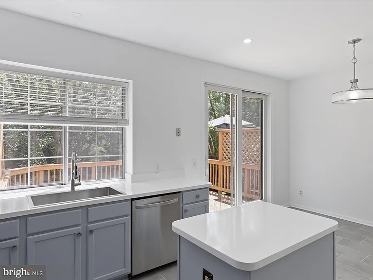 5129 Beauregard St — Photo 19