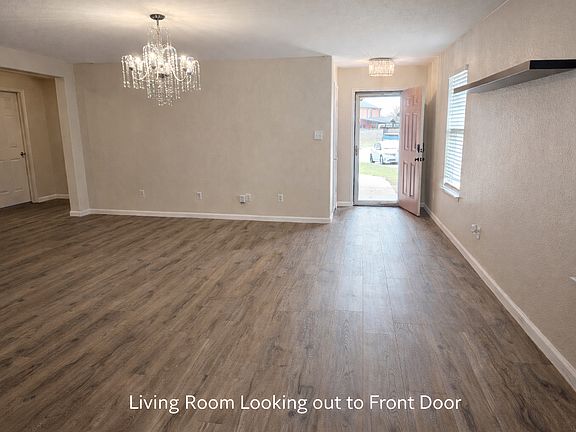 5th image of 2016 Burnet Dr