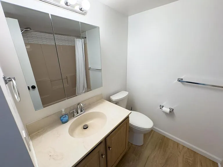 140 Lindfield Cir — Photo 18