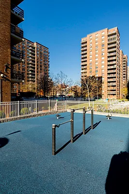 Rented by PWV Acquisitions | media 10