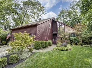 6380 Shadow Lake Trl, Centerville, OH 45459